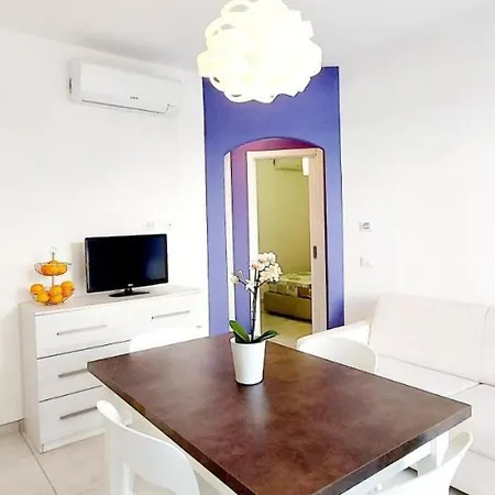 Whiteblue House Con Giardino * Castelsardo