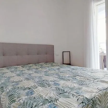 Whiteblue House Con Giardino Appartamento