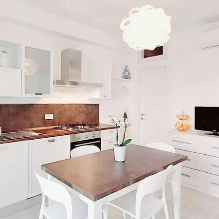 Whiteblue House Con Giardino Castelsardo
