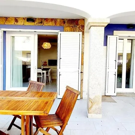 Whiteblue House Con Giardino * Castelsardo