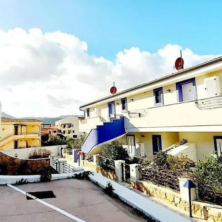 Appartamento Whiteblue House Con Giardino